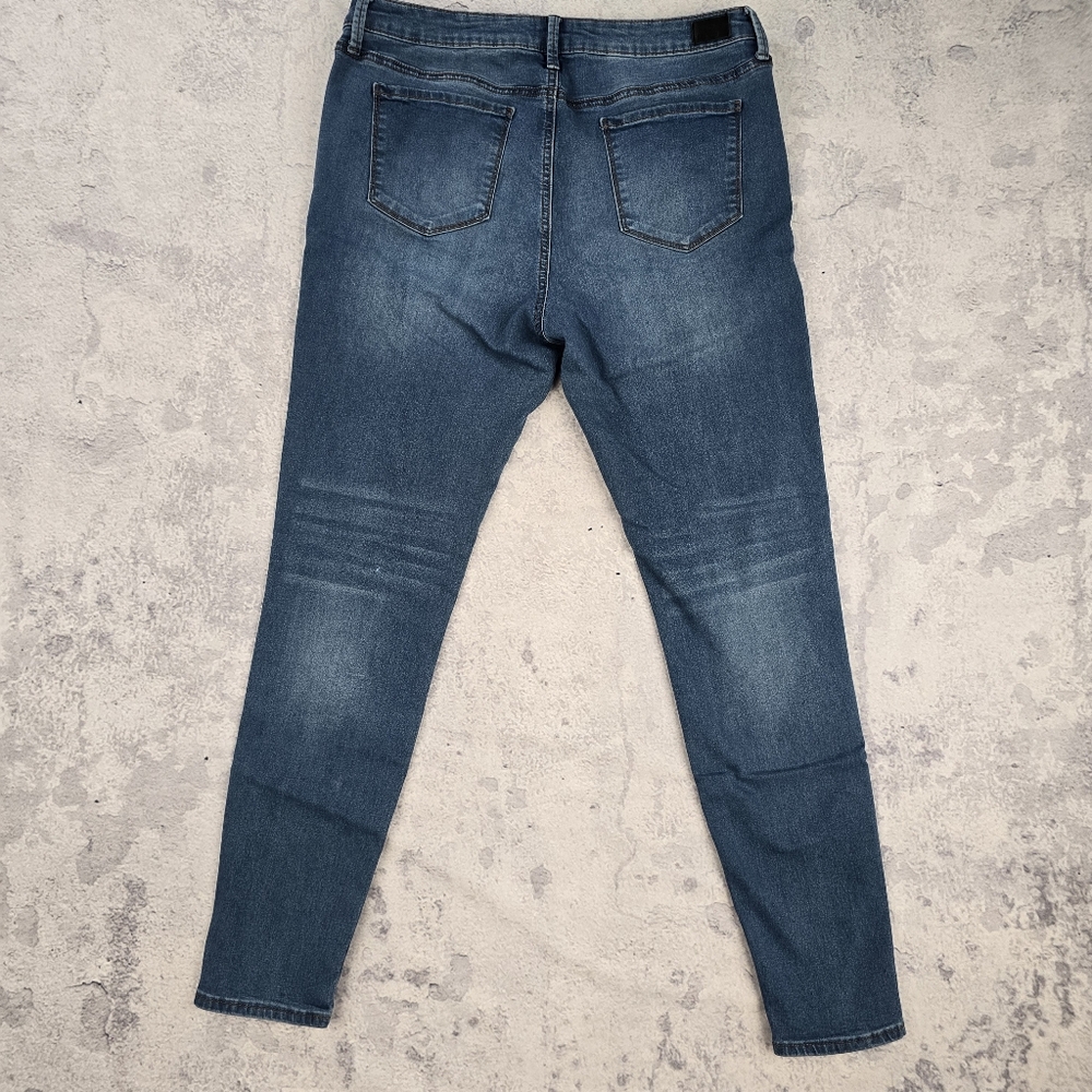 Simple Society Blue Denim Jeans - Picture 4 of 10